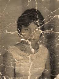 Foto antiga do pai danificada