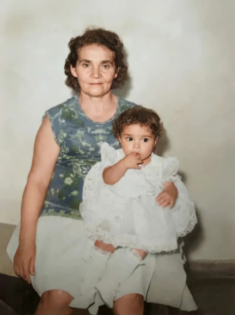 Foto de formatura restaurada com IA